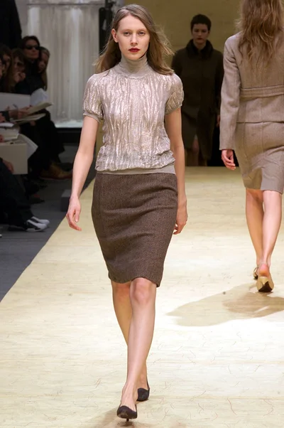 Look 24